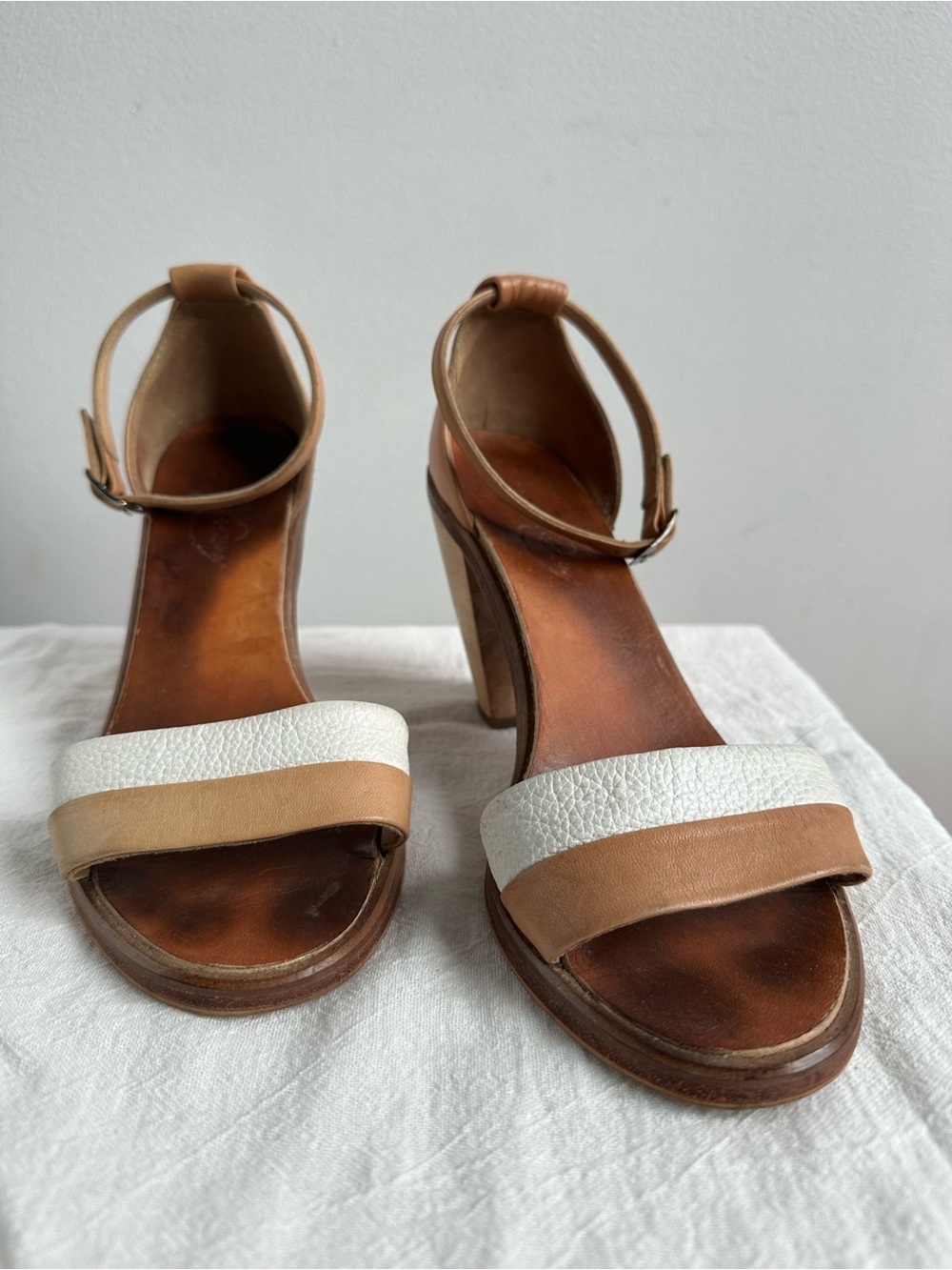 Rachel Comey Ankle Strap Block Heeled Sandals - White & Tan Size 6